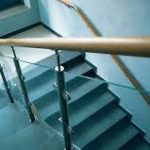 Glass staircase railing